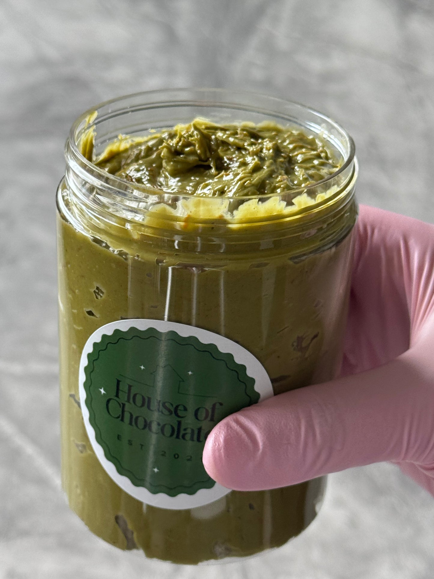 Pistachio kunafa spread