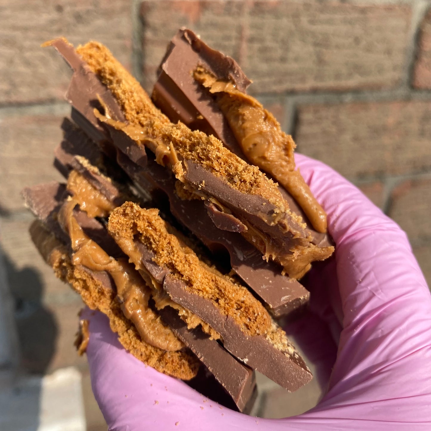 Milk chocolate Biscoff bar