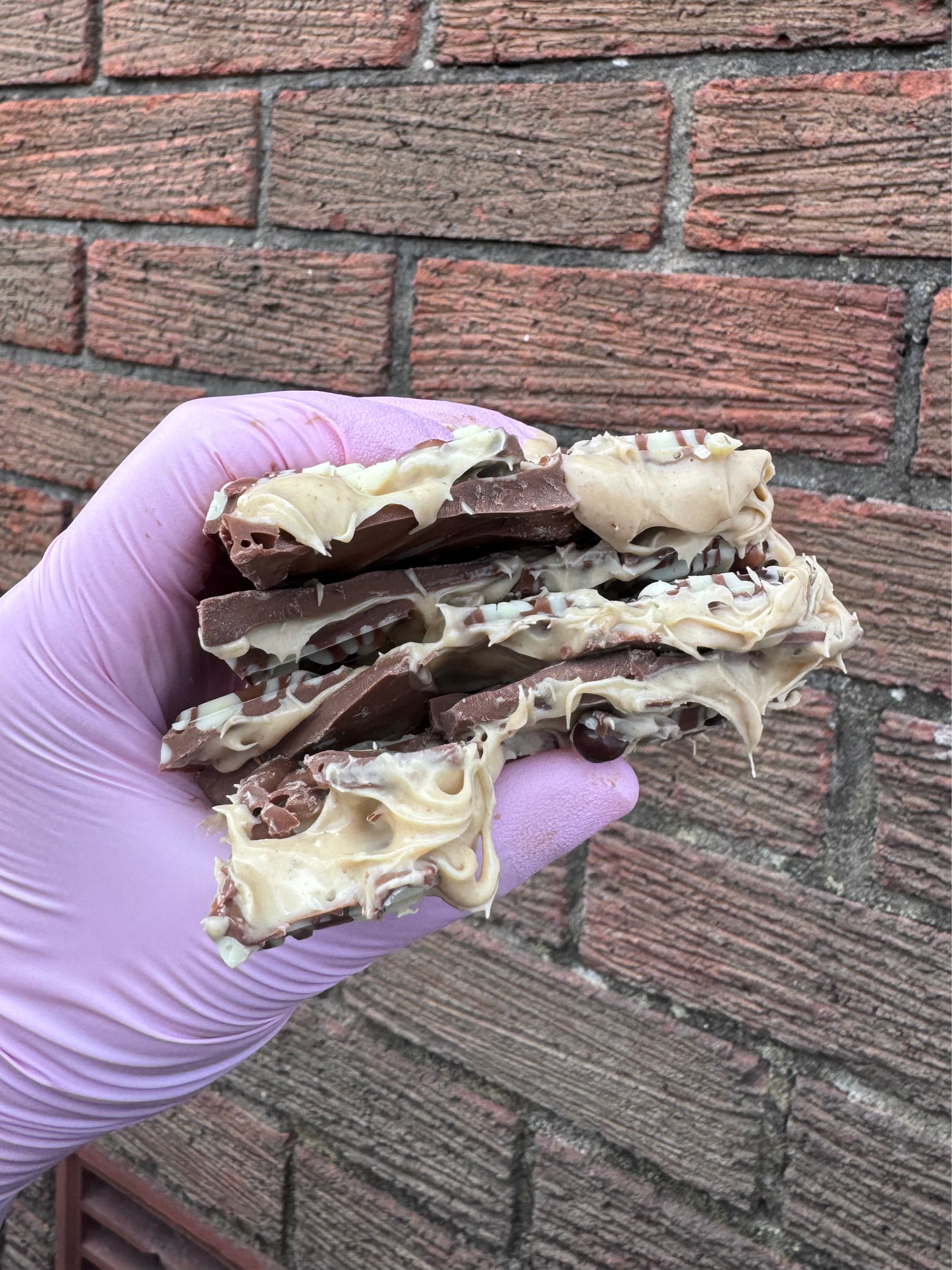 Kinderella Chocolate bar